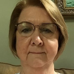 Meet your Posher, Connie